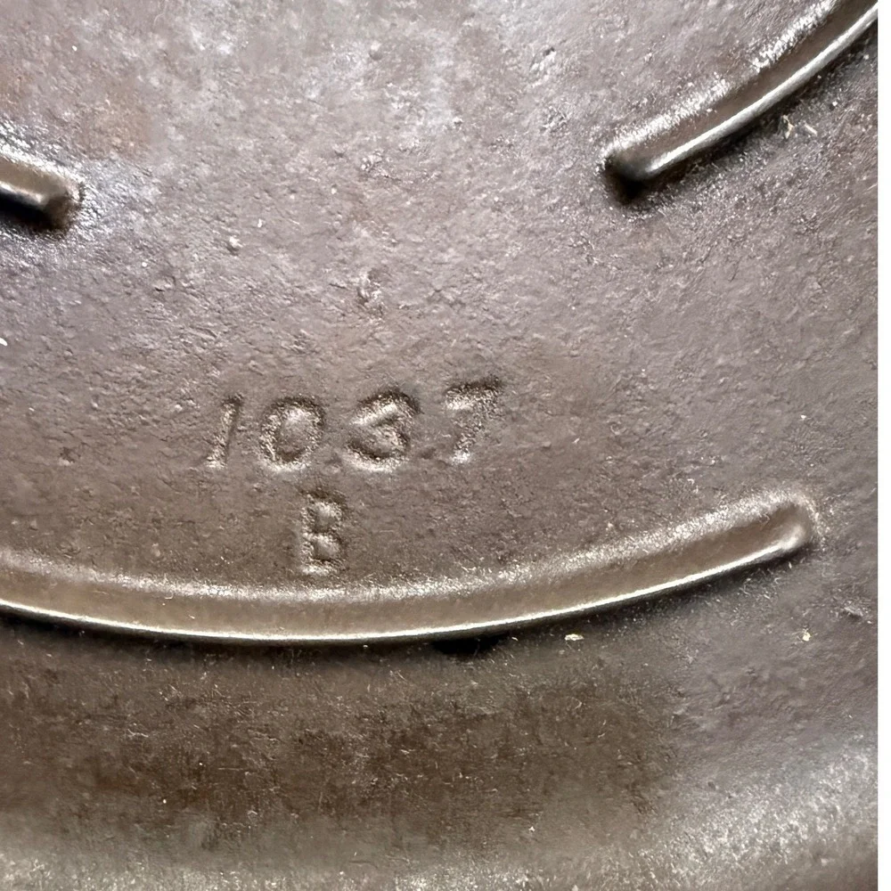 Vintage Griswold Cast Iron Skillet Lid 8 Self Basting Replacement Cover 1037 B